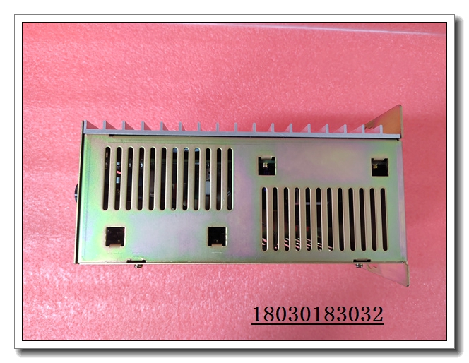 YASKAWA CACR-02-TE1K  伺服控制器 驅(qū)動(dòng)器