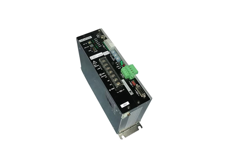 YOKOGAWA UM1LG3-130C-1AA-2SA-N/CN  驅(qū)動器