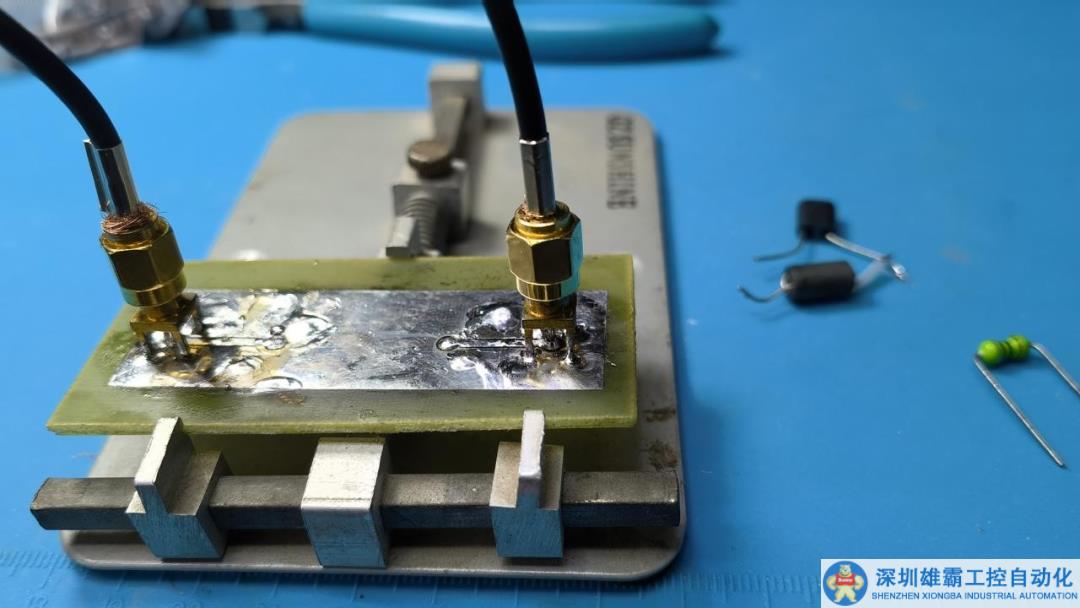 對(duì)比磁珠和電感對(duì)高頻信號(hào)的抑制能力