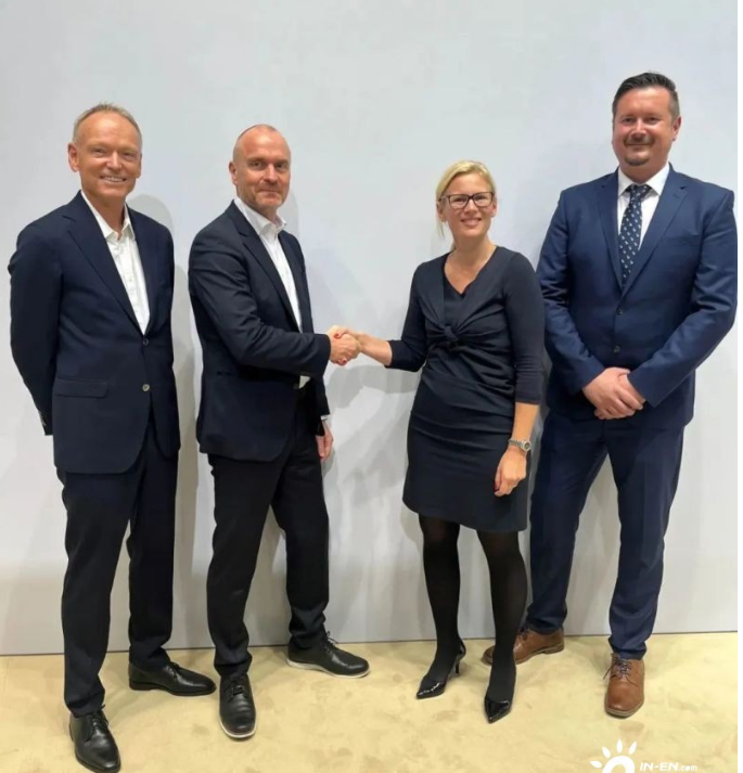 PP885R 3BSE069296R1 ABB攜手MAN為L(zhǎng)NG運(yùn)輸船開發(fā)雙燃料電力推進(jìn)系統(tǒng)