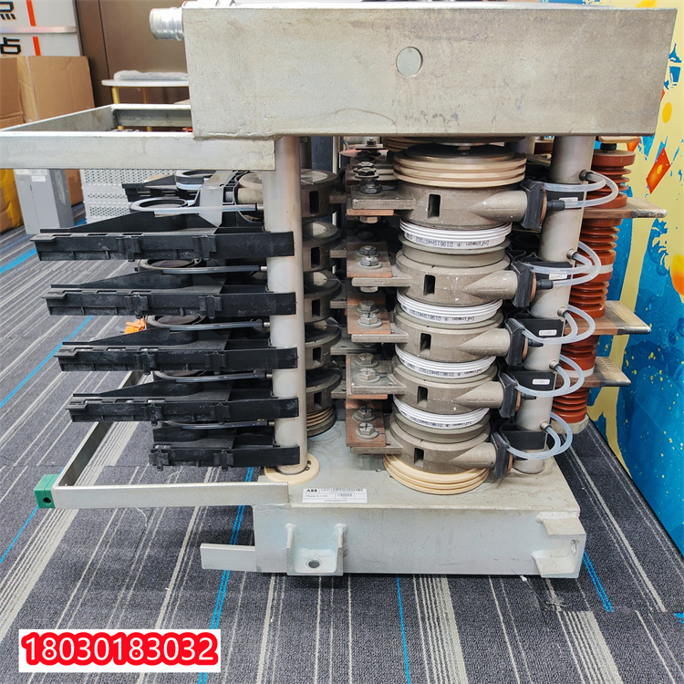 ABB PCD530A102?3BHE041343R0102 分散控制系統(tǒng)