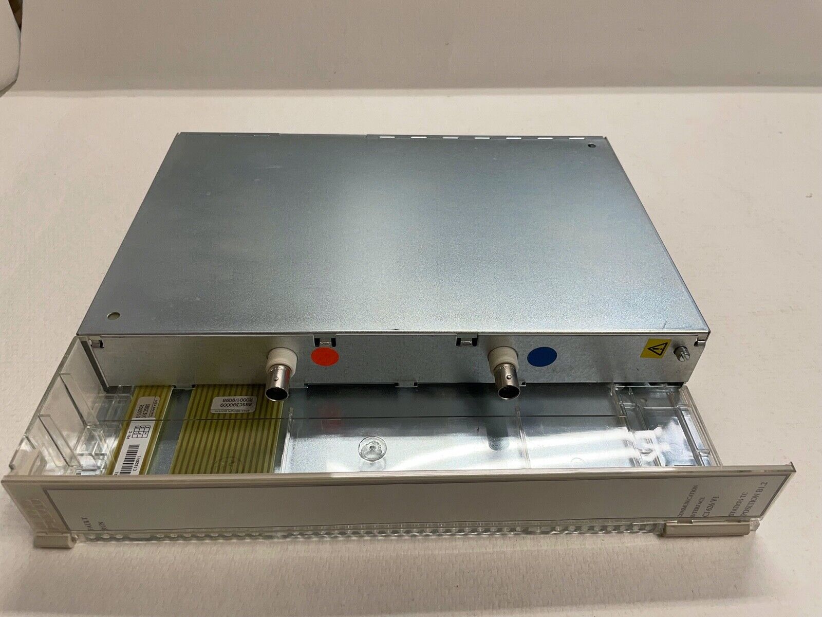 ABB CI626V1 原裝總線輸出模塊 交流電機