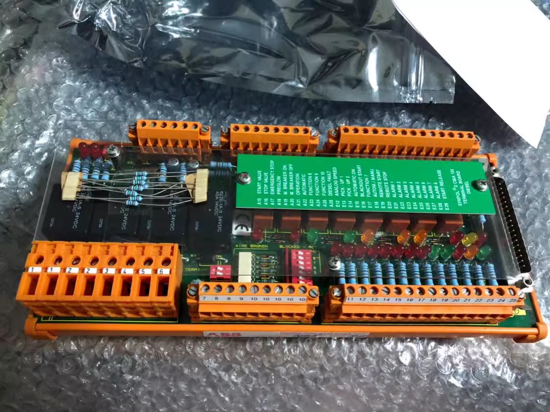 ABB CMA132 繼電器卡 逆變器主板 
