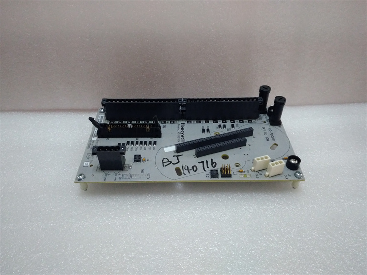 CC-TDOB01 51308371-175霍尼韋爾I/O板控制器模塊