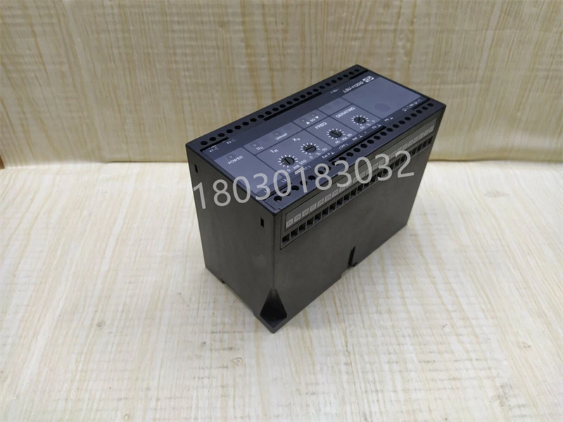 DEIF 丹控 LSU-122DG發(fā)電機(jī)同步控制器負(fù)載分配裝置