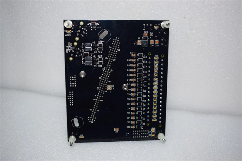 8C-TDODB1  51307151-175 輸入輸出模塊